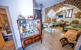 Καμάρα Χωριό Φοινίκι , Kamara Finiki Village
